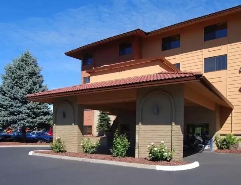 Baymont By Wyndham Yakima Riverfront Buitenkant foto