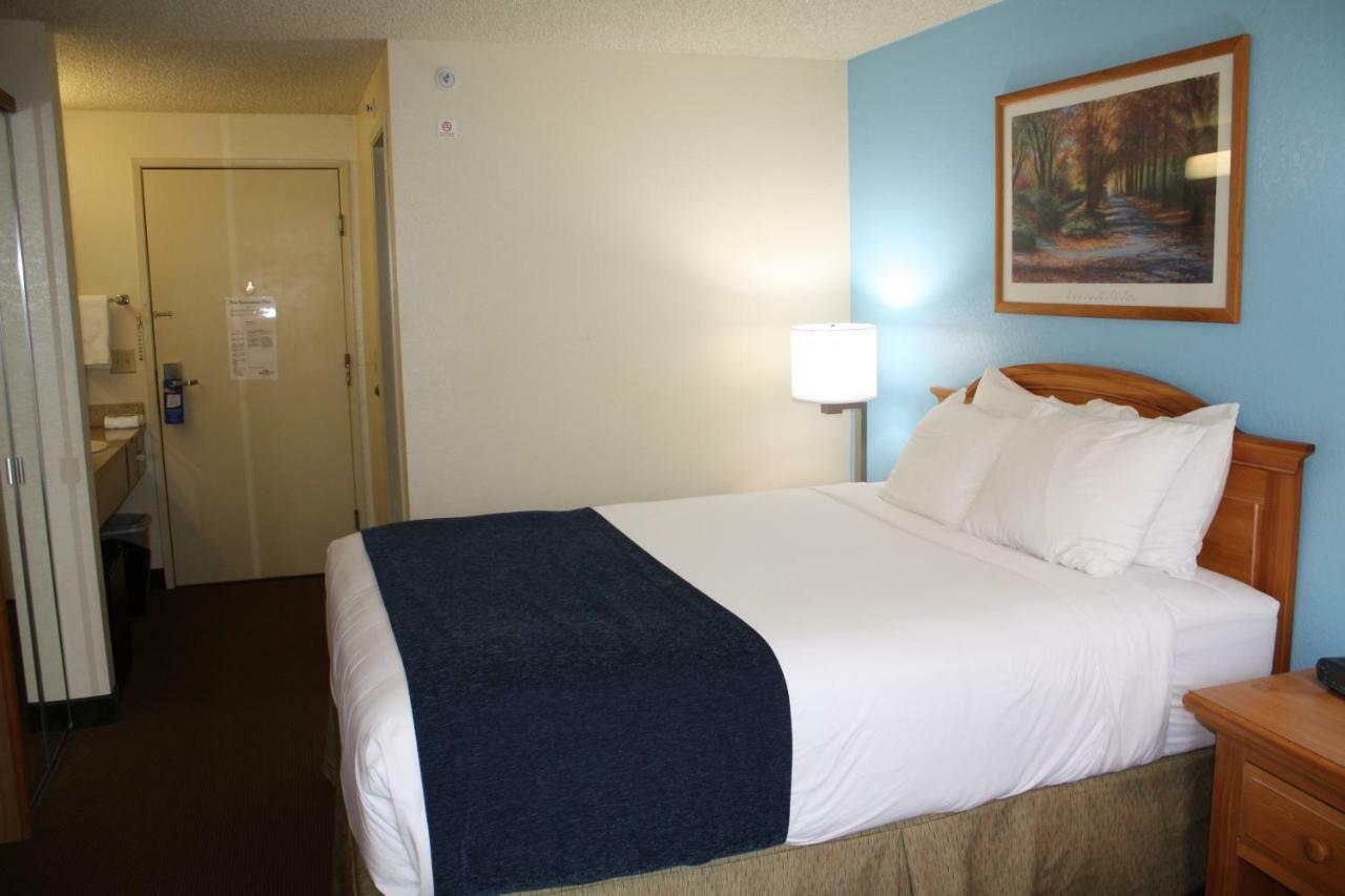 Baymont By Wyndham Yakima Riverfront Buitenkant foto