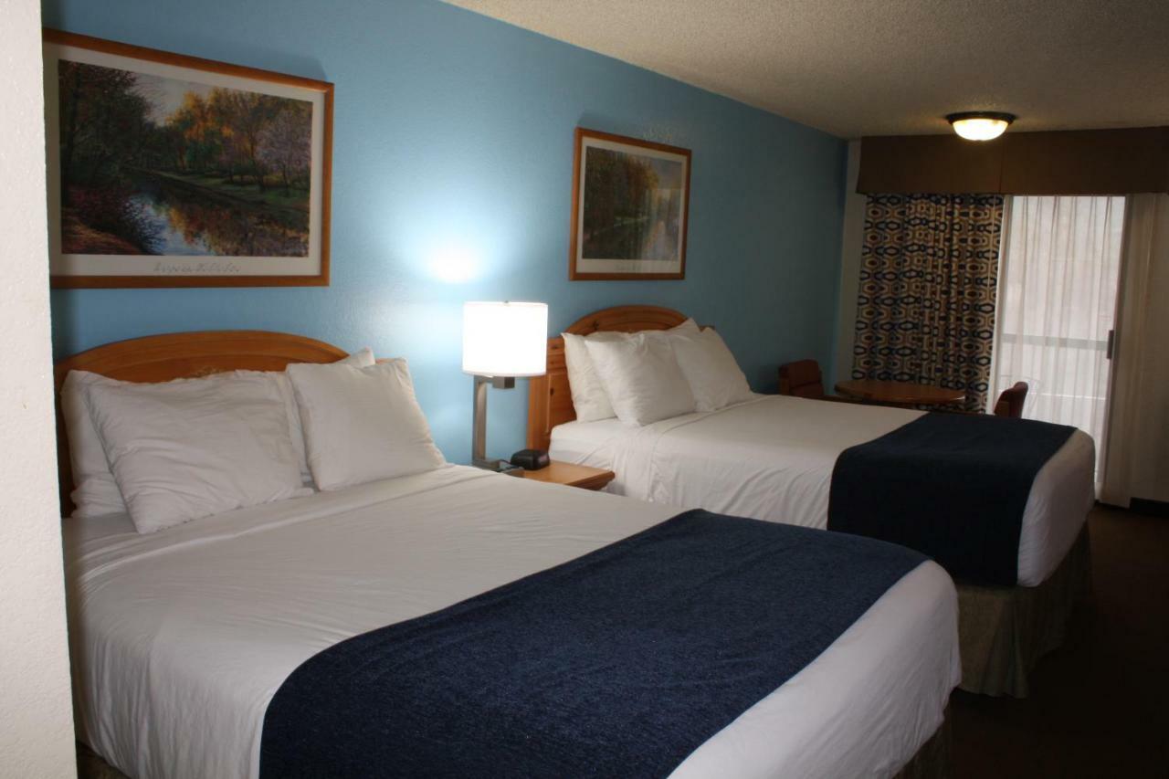 Baymont By Wyndham Yakima Riverfront Buitenkant foto