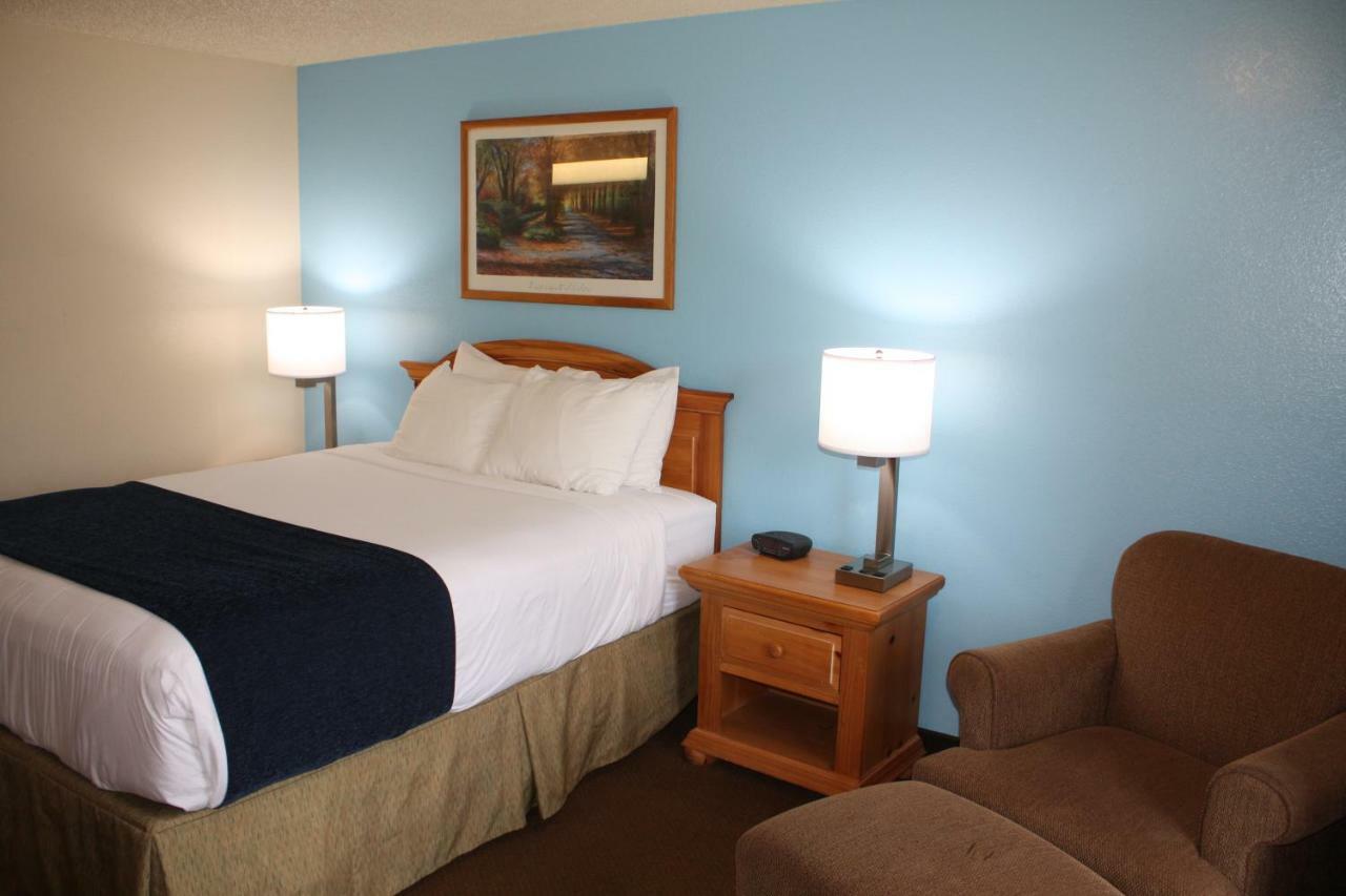Baymont By Wyndham Yakima Riverfront Buitenkant foto